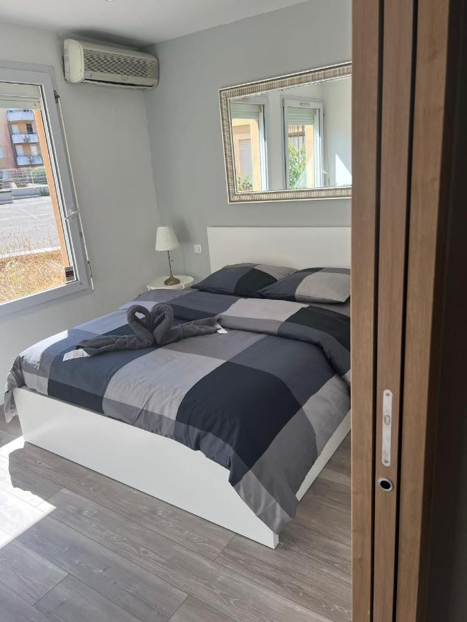 App 1 Mulhouse Centre , 6 Personnes Apartment Exterior photo