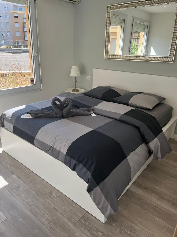 App 1 Mulhouse Centre , 6 Personnes Apartment Exterior photo